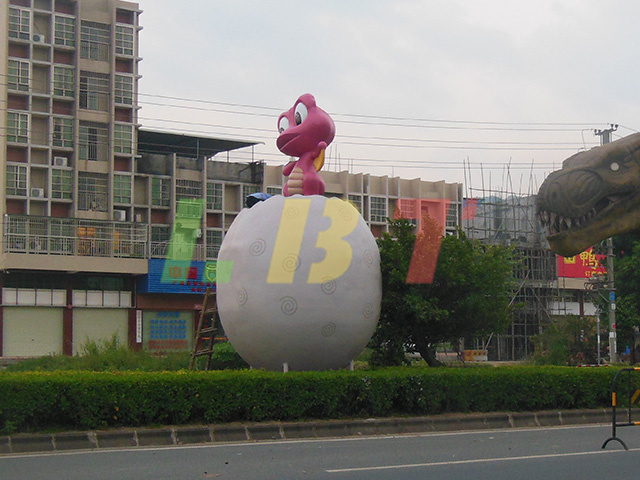 玻璃鋼雕塑造型有哪些特點